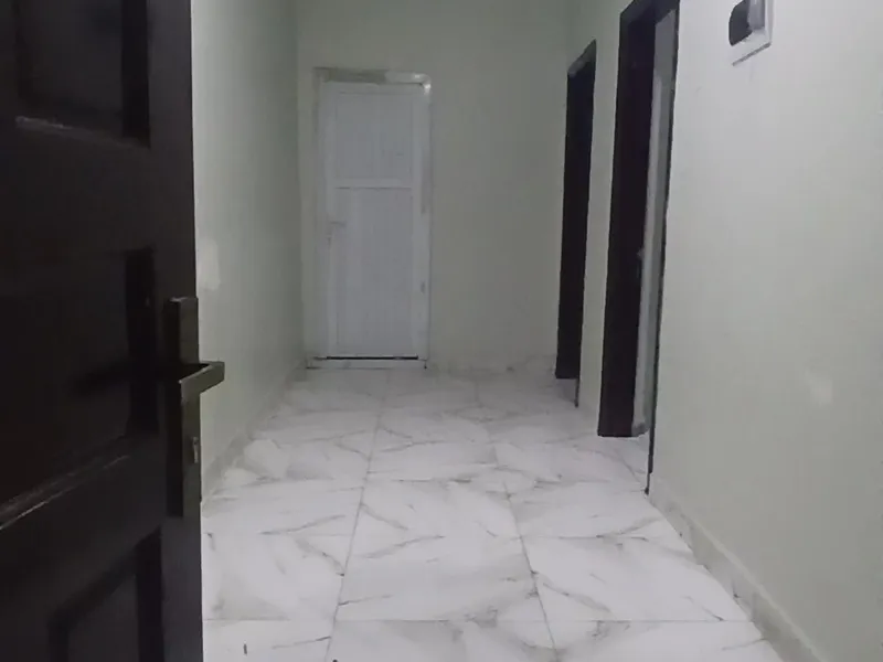 3 Bedroom Apartment in Howl Wadaag, Mogadishu — $300/mo - 1